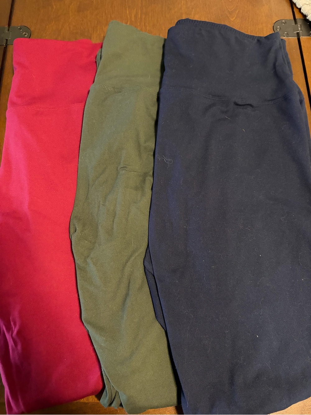 High-Rise Leggings Trio in Burgundy,Olive & Navy